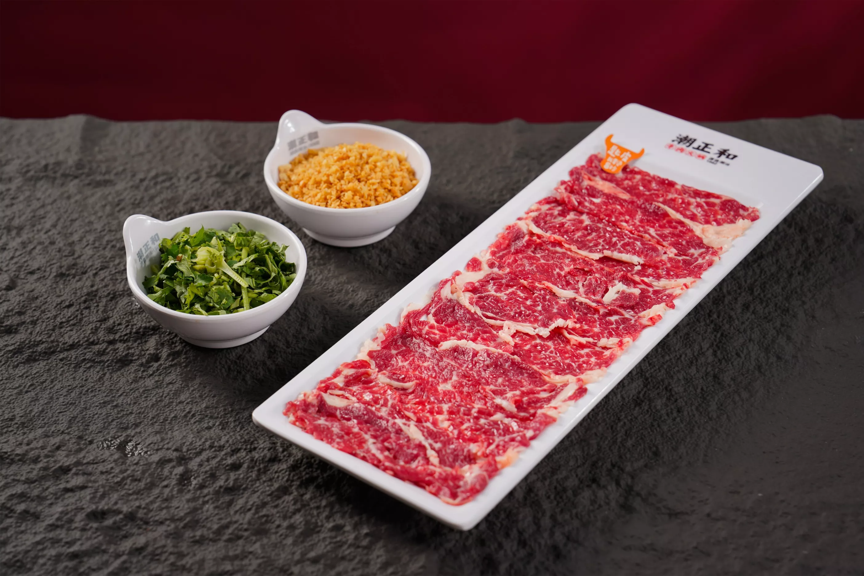 潮正和牛肉火锅菜品